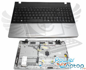 Tastatura Samsung NP300E5C Neagra cu Palmrest argintiu si Touchpad