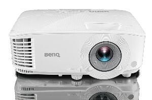Pachet Videoproiector BenQ TH550 + Ecran Proiectie Videoproiector BenQ 80 inch 5J.BQE02.001
